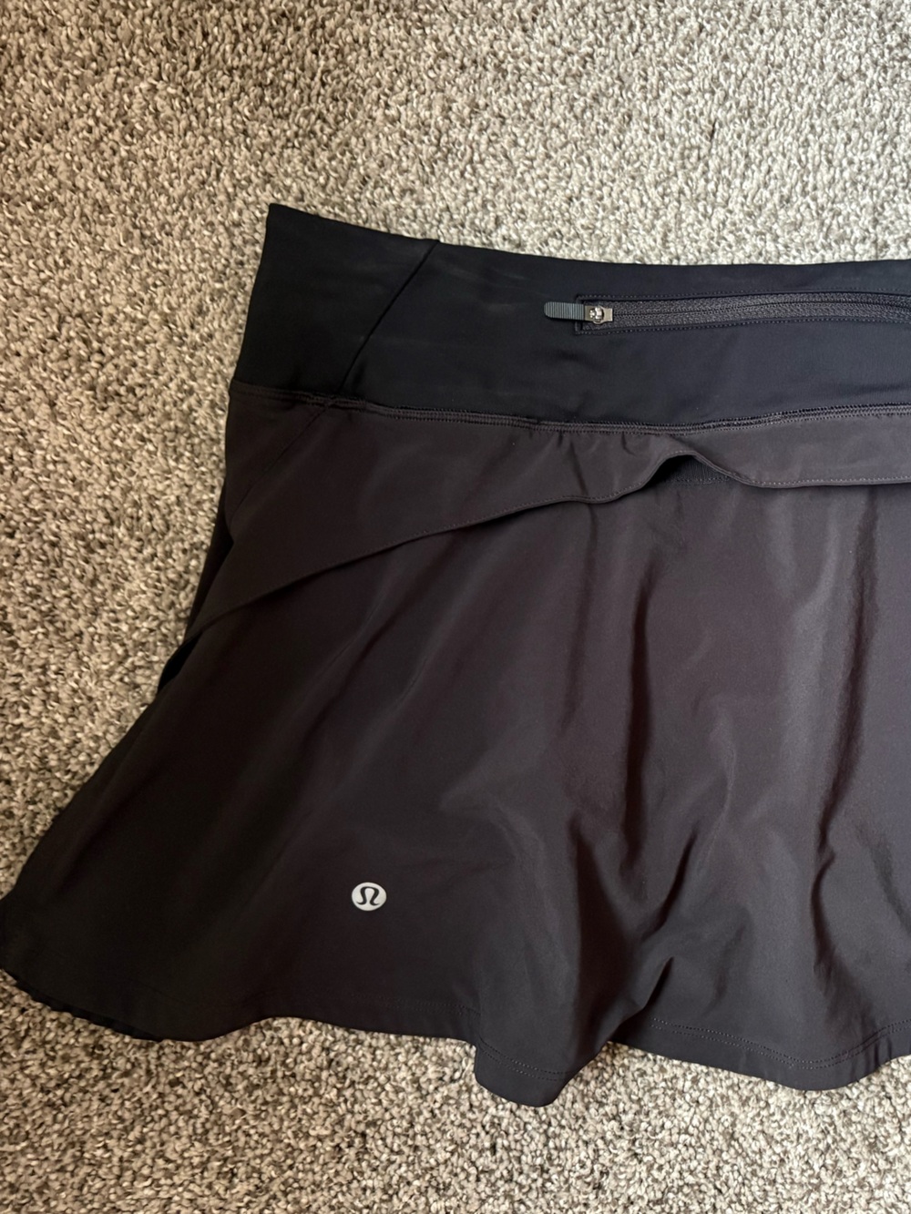 lululemon women’s skirt